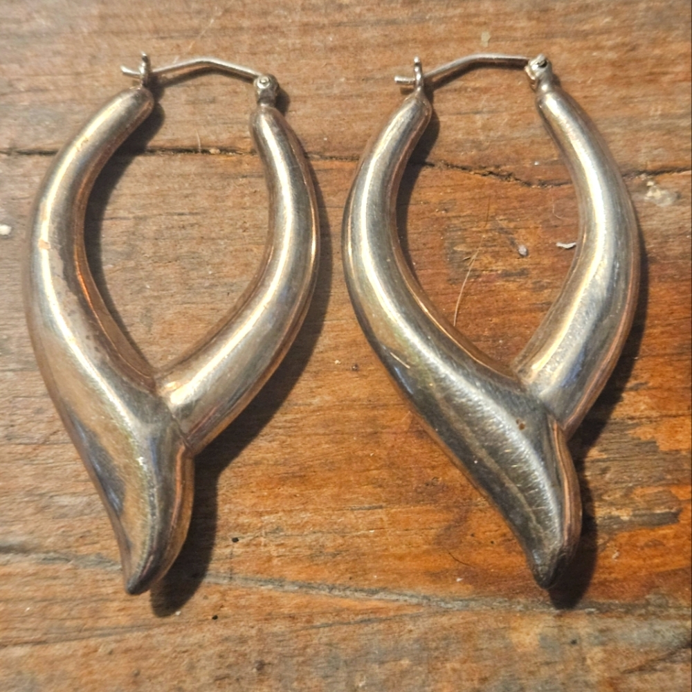 MODERNIST ABSTRACT STERLING HOOPS!FANTASTIC!LIGHTWEIGHT.CLASSY&FUNKY.EUC♡